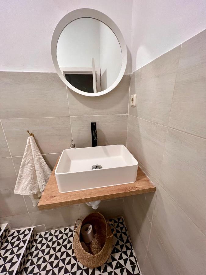 Urban Rooms Fuencarral Madryt Zewnętrze zdjęcie